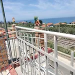 Sunny House